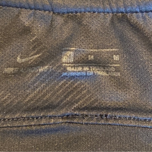 Nike Black PSG Paris-Saint-German Rihana Short Sleeve Soccer Jersey Shirt Sz M - Picture 7 of 8